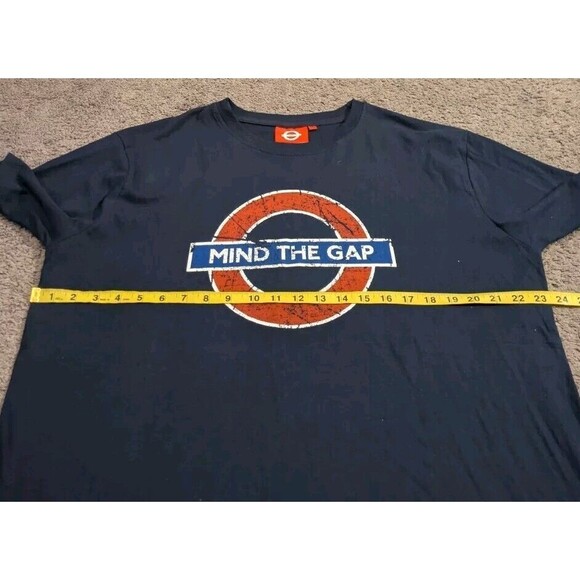 London Underground Mind the Gap Official Licensed T-Shirt Men's 2XL - Picture 4 of 5